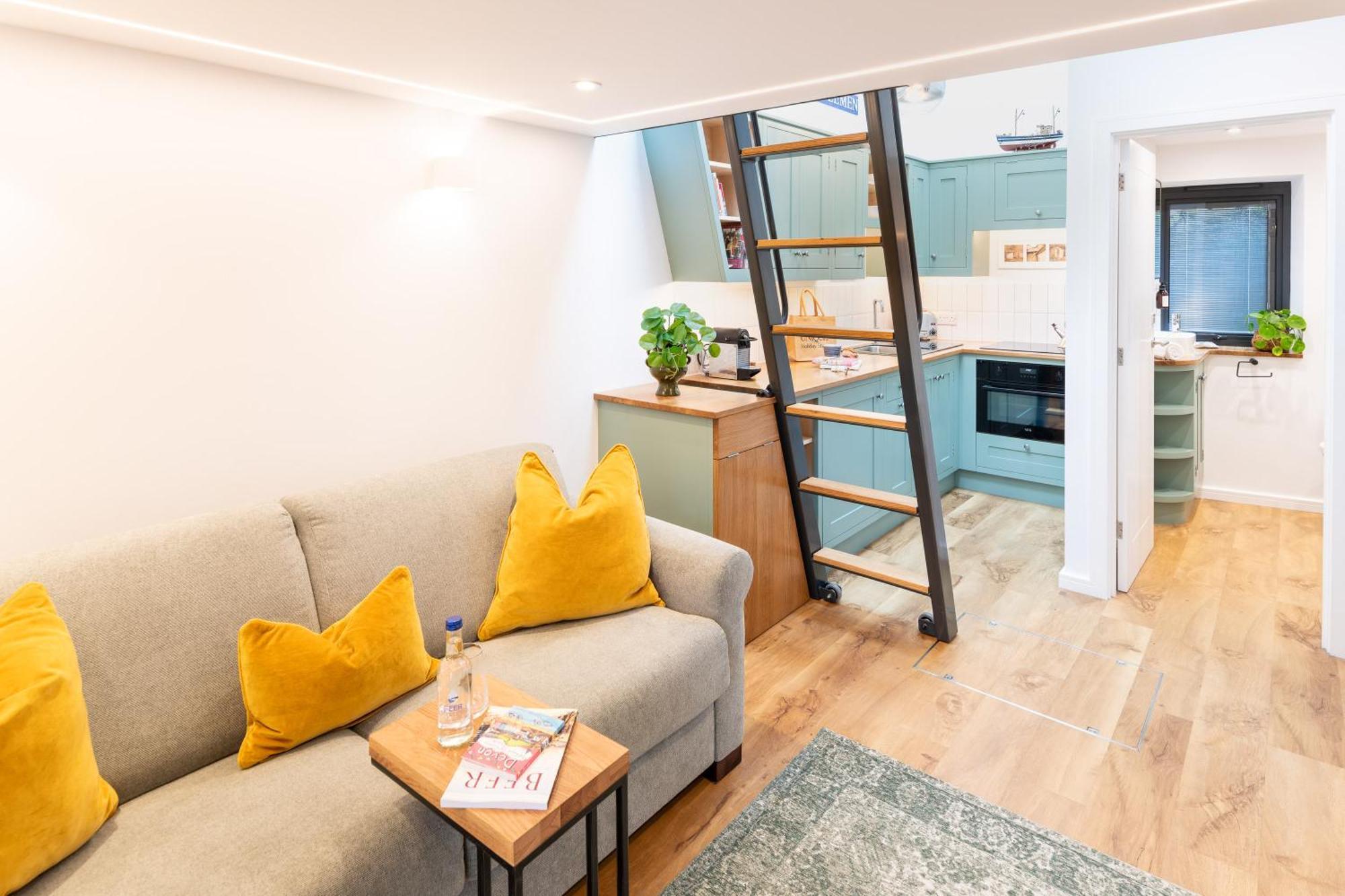 Holiday home New The Water Shed Devon Sleeps 2 Beer