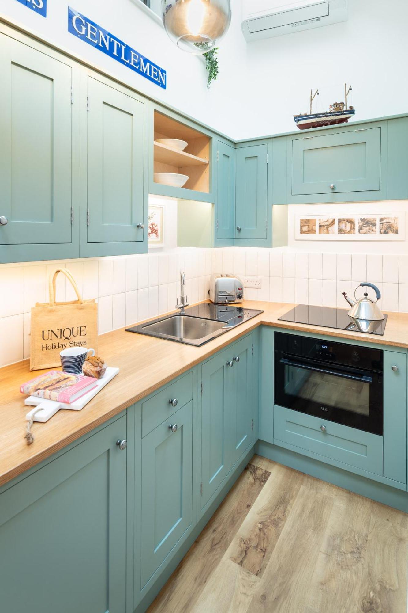New The Water Shed Devon Sleeps 2 Holiday home